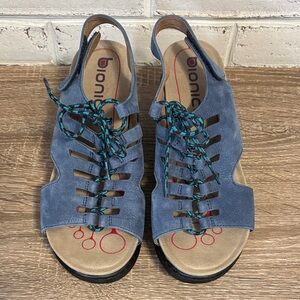 Bionica Women's Blue Lace-Up Wedges Size 7.5
